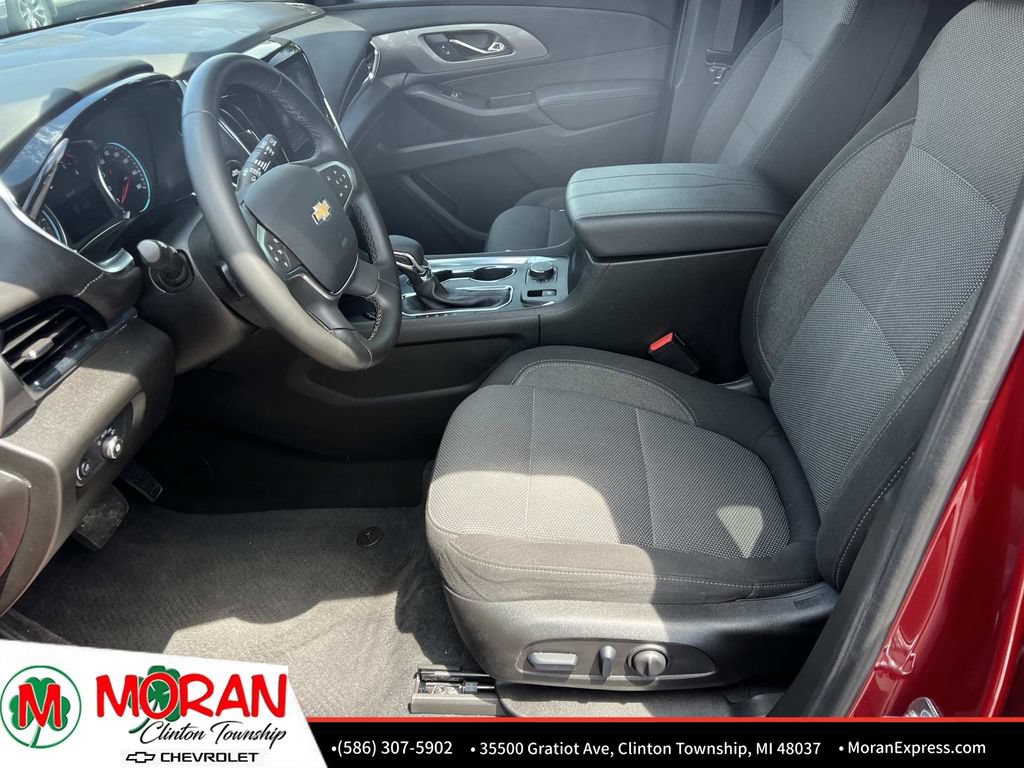 Certified 2023 Chevrolet Traverse LT FWD image 19