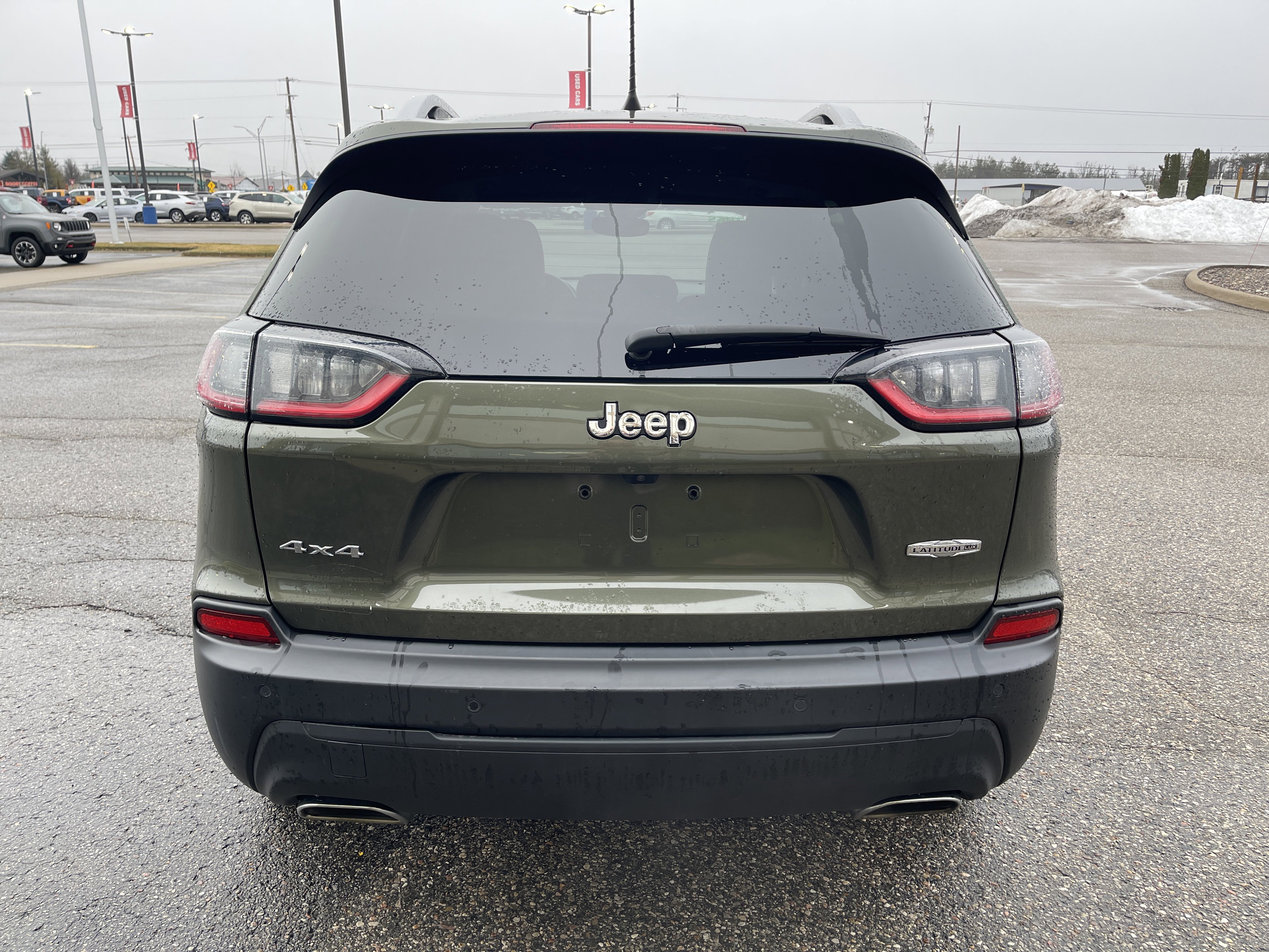 Used 2021 Jeep Cherokee Latitude Lux image 4