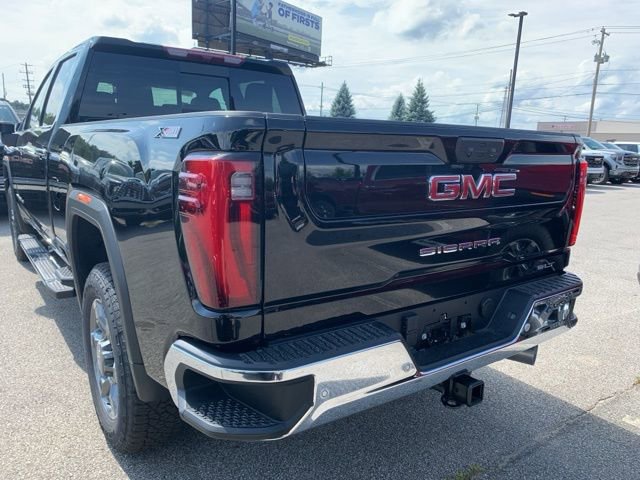 New 2025 GMC Sierra 2500 SLT w/ SLT Premium Package image 6