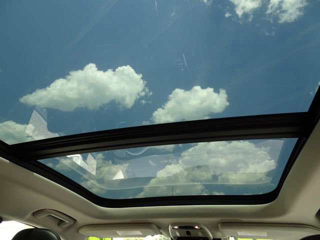 Used 2018 Volvo XC90 T5 Momentum w/ Convenience Package FWD image 23