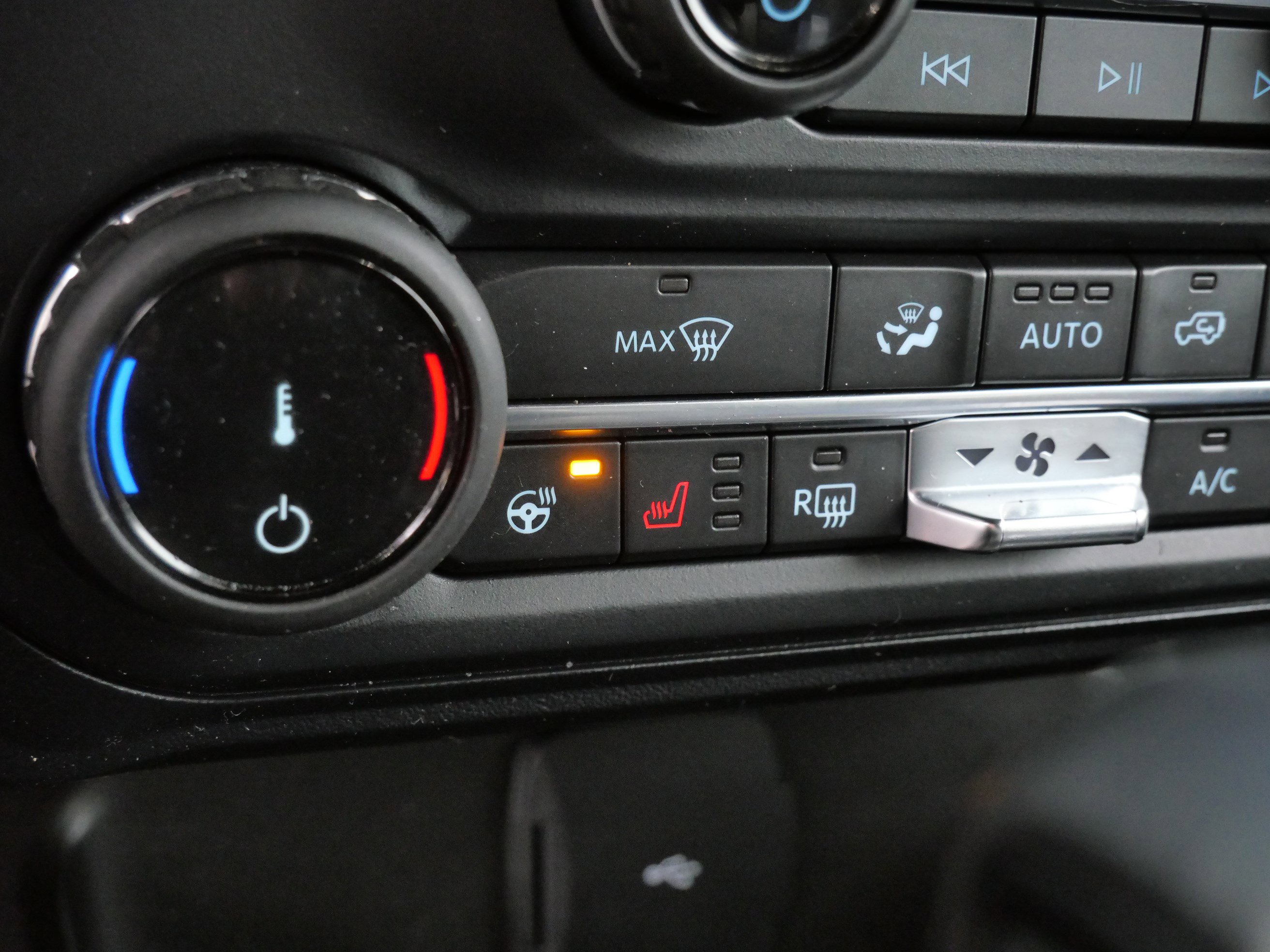 Used 2022 Ford Bronco Wildtrak image 31