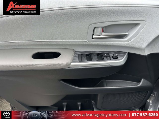 Certified 2025 Toyota Sienna XLE w/ XLE Plus Package AWD/4WD image 22