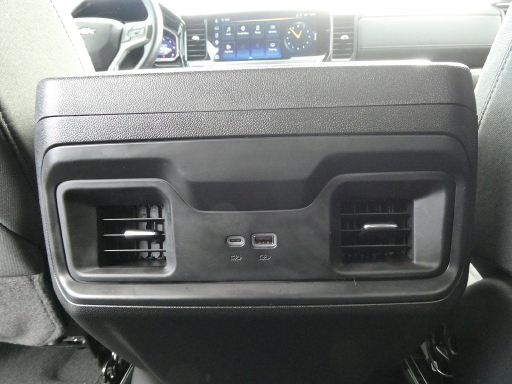 Certified 2025 Chevrolet Silverado 1500 LT AWD/4WD image 20