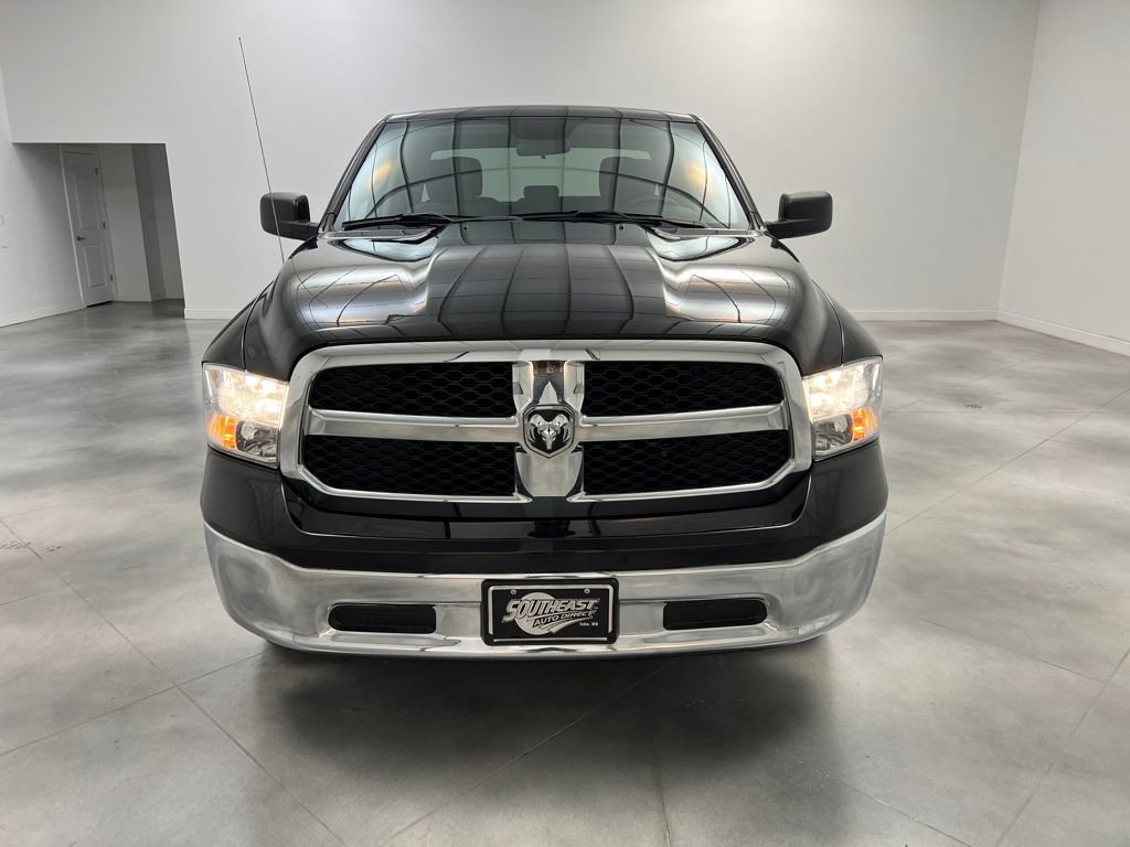 Used 2024 RAM 1500 Classic SLT video 2