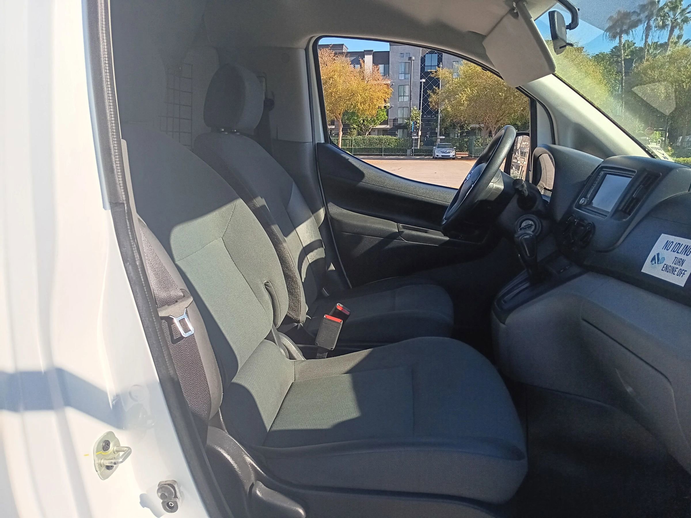 Used 2021 Nissan NV200 S w/ Back Door Glass Package image 16