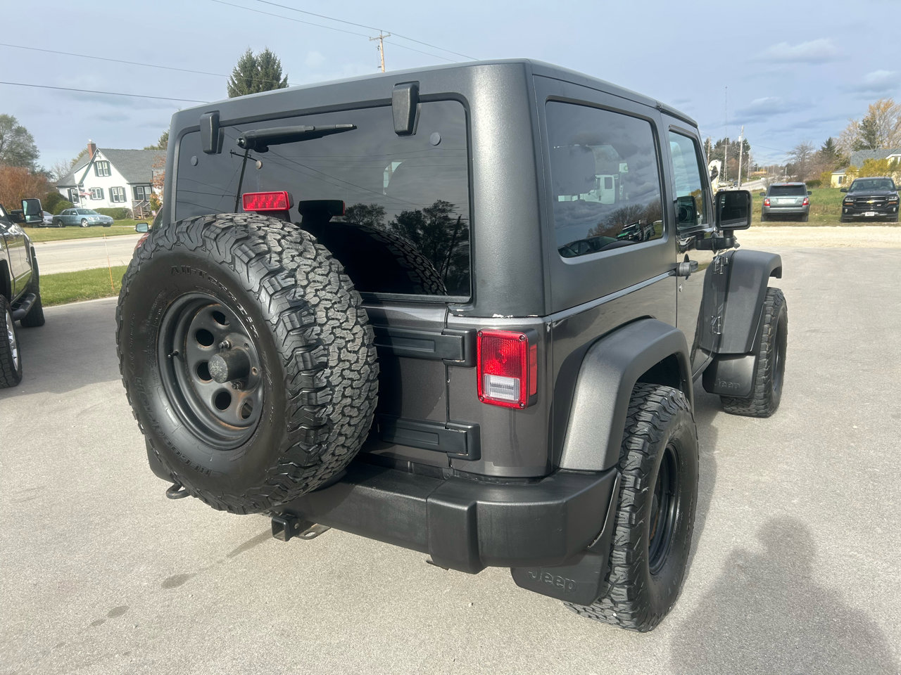 Used 2016 Jeep Wrangler Sport image 7