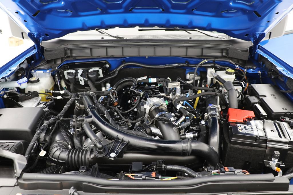 Used 2025 Ford Bronco Badlands image 28