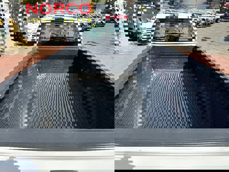 Used 2016 GMC Sierra 1500 2WD Regular Cab image 9