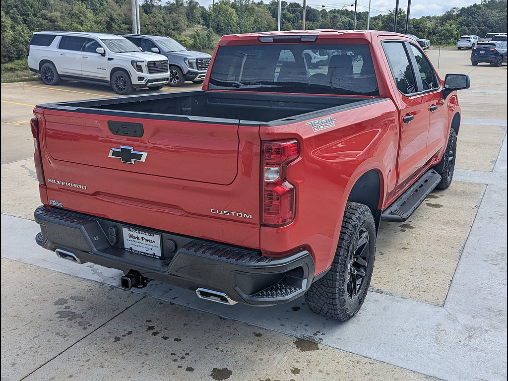 New 2026 Chevrolet Silverado 1500 Custom Trail Boss AWD/4WD image 7