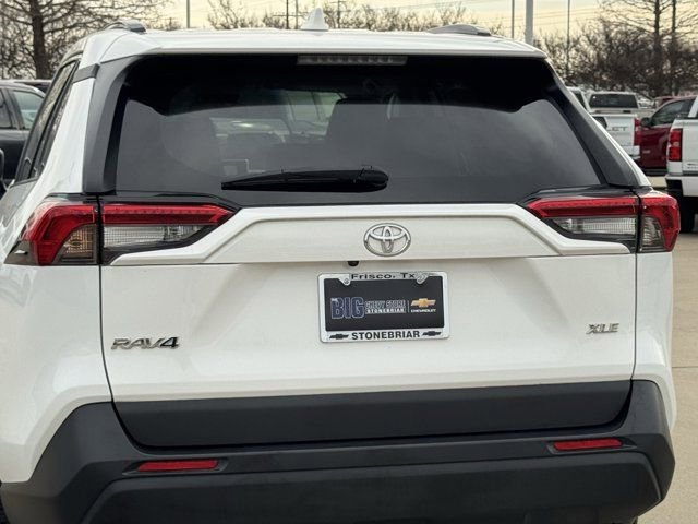 Used 2023 Toyota RAV4 XLE image 8