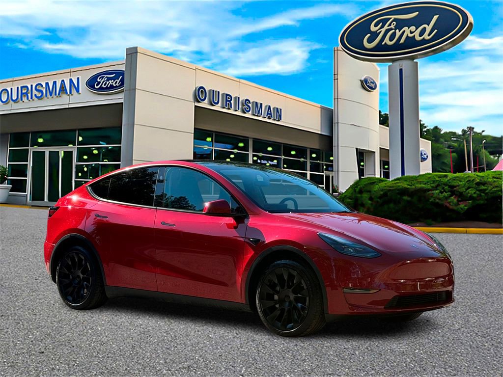 Used 2023 Tesla Model Y Long Range AWD/4WD image 1