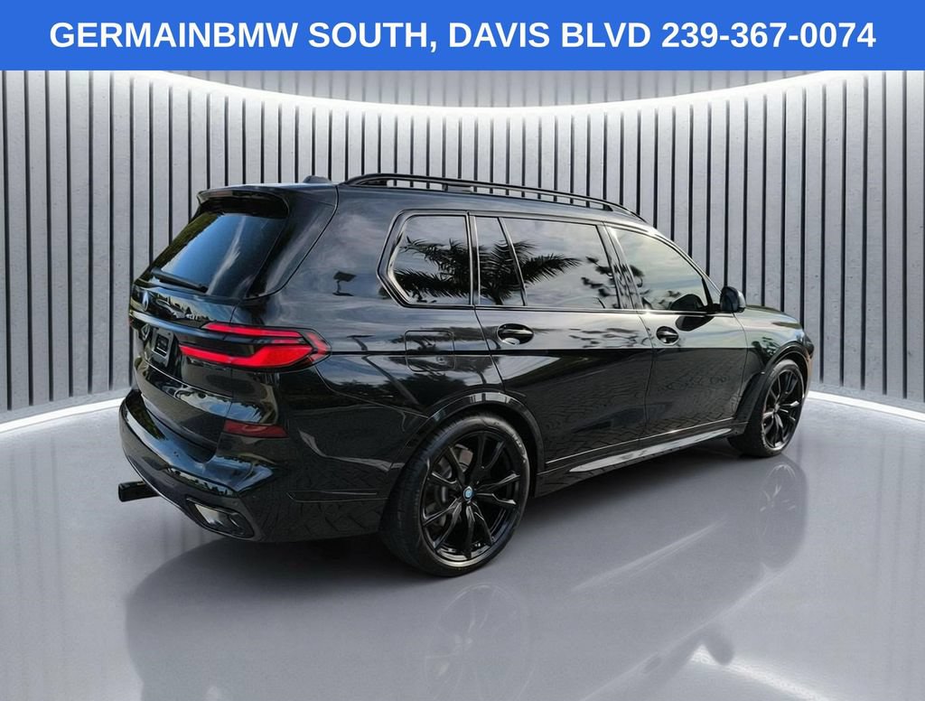 Used 2025 BMW X7 xDrive40i w/ M Sport Package AWD/4WD image 5