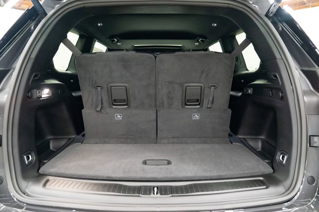 New 2026 Jeep Grand Cherokee L Laredo AWD/4WD image 8