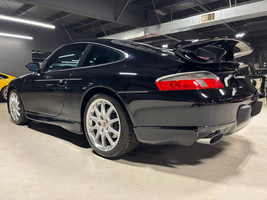 Used 2001 Porsche 911 Carrera 4 AWD/4WD image 3