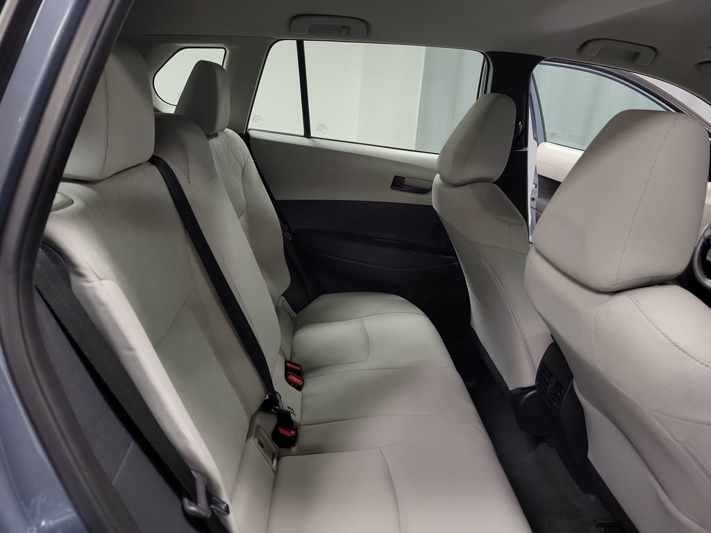 Used 2025 Toyota Corolla Cross L image 22