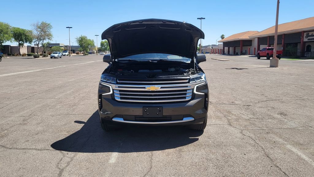 Used 2021 Chevrolet Tahoe High Country w/ Premium Package RWD image 46