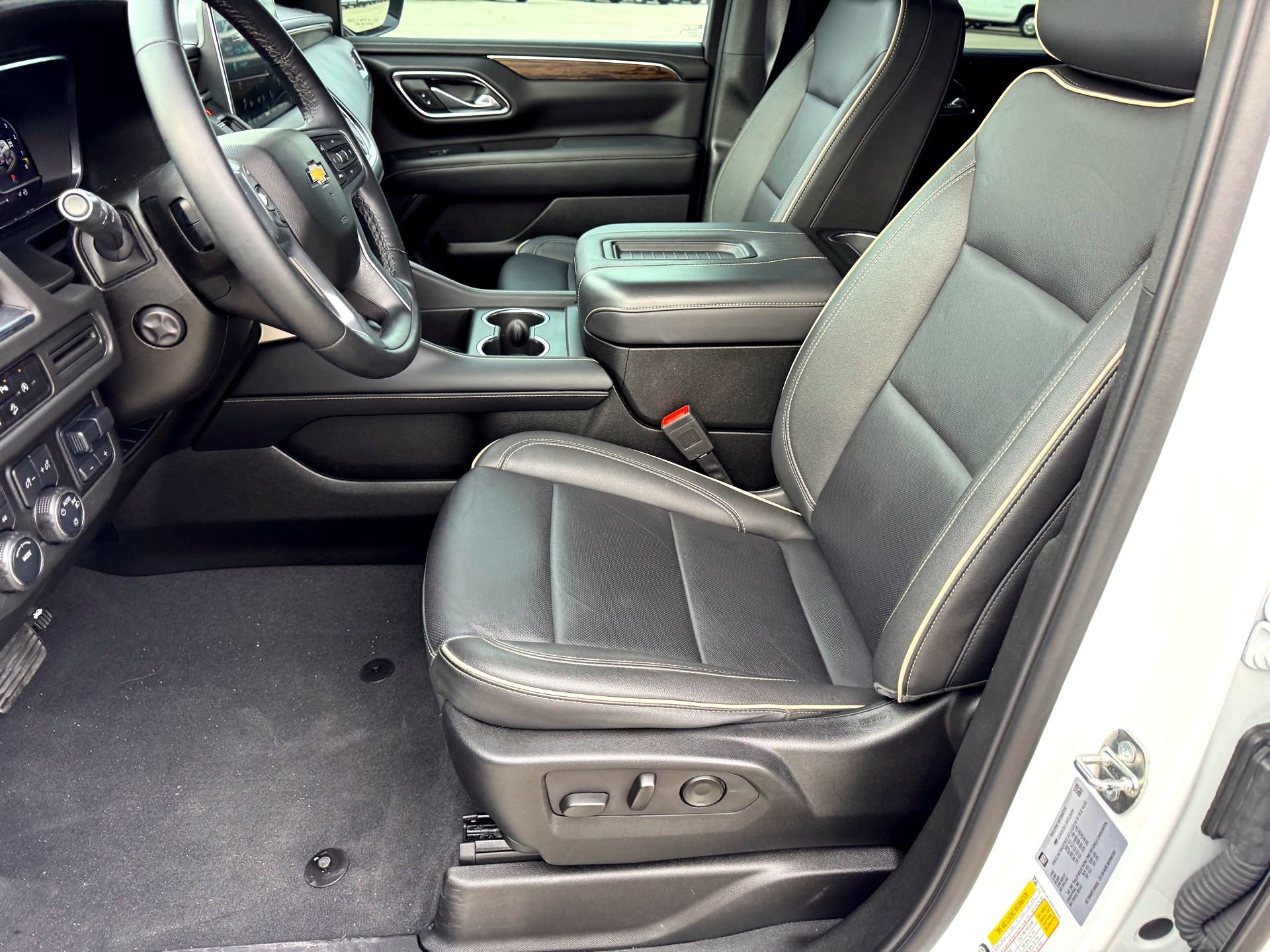 Used 2024 Chevrolet Tahoe Premier w/ Max Trailering Package image 12