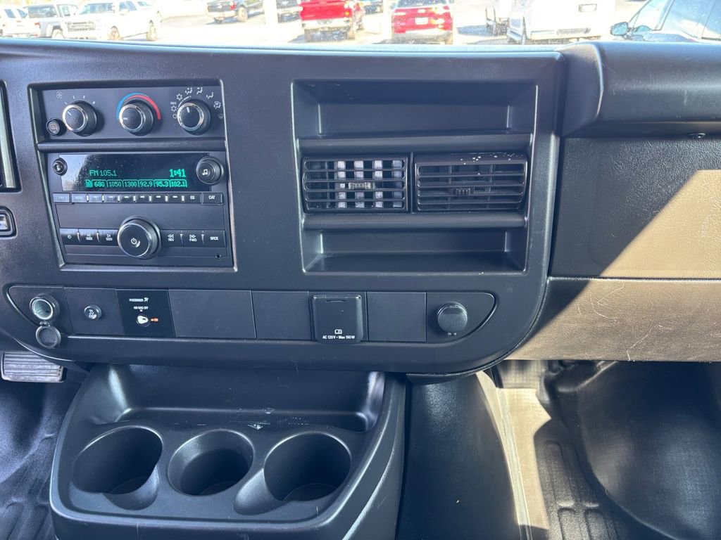 Used 2024 GMC Savana 2500 w/ Driver Convenience Package image 20