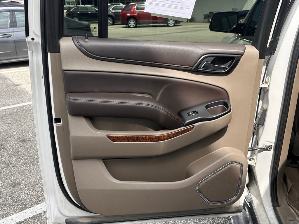 Used 2016 Chevrolet Suburban LTZ AWD/4WD image 15