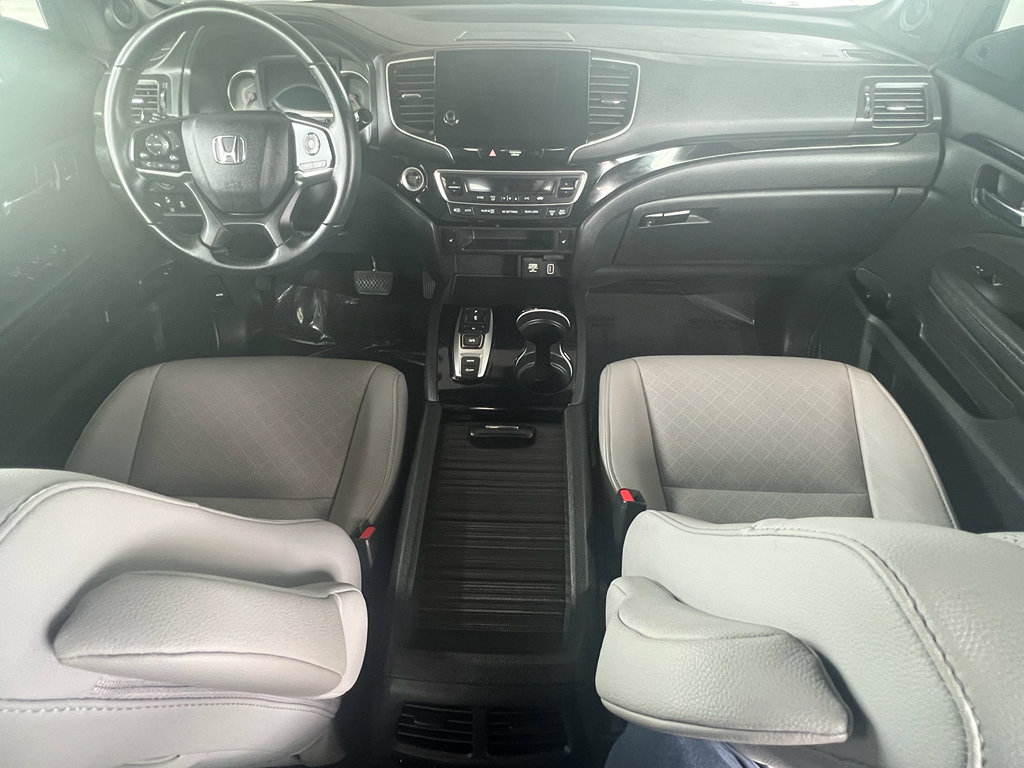 Used 2021 Honda Passport Touring image 13
