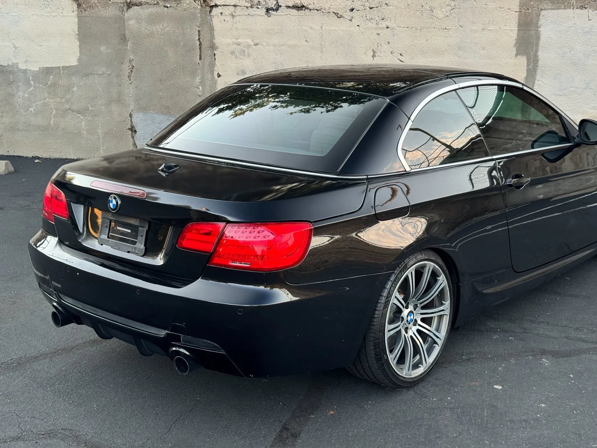 Used 2011 BMW 335is Convertible RWD image 5