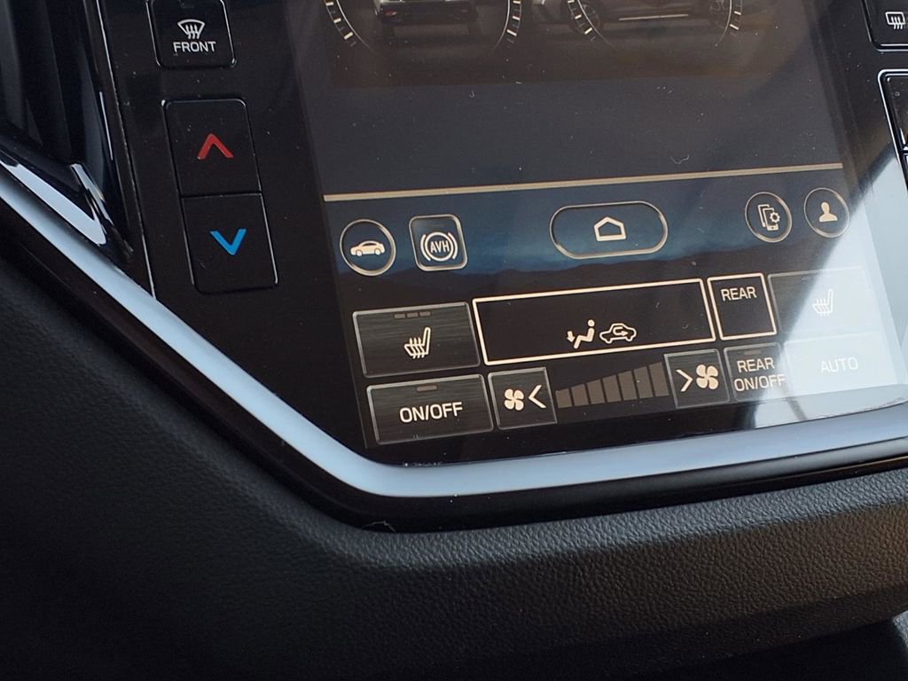 Used 2024 Subaru Ascent Onyx Edition AWD/4WD image 10
