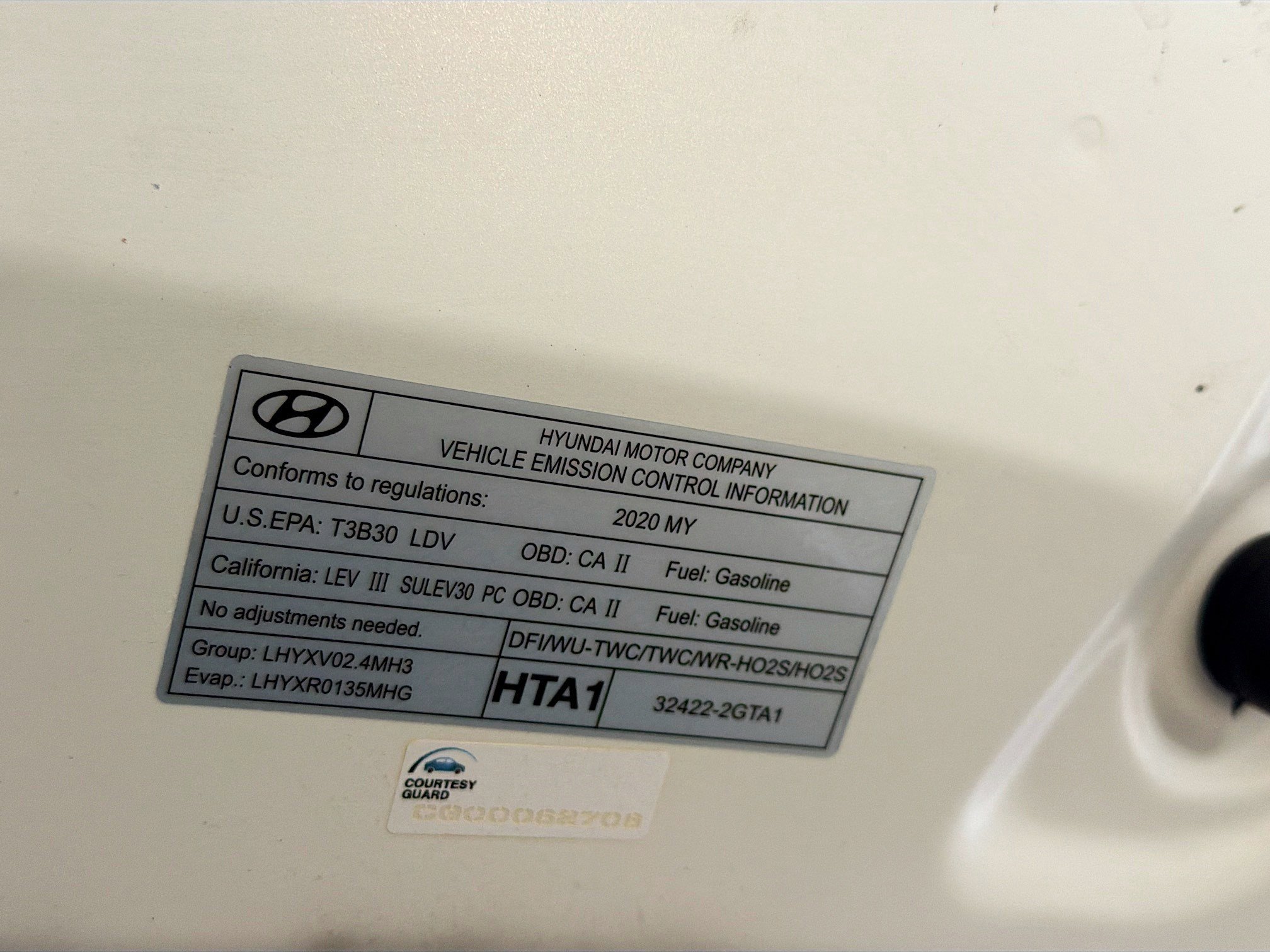 Used 2020 Hyundai Santa Fe SE FWD image 17