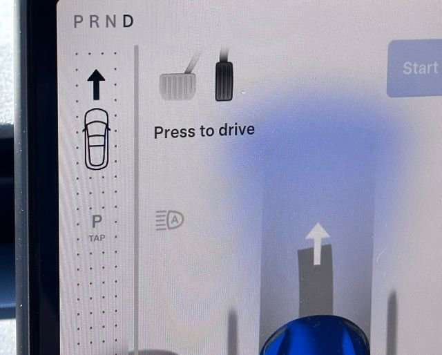 Used 2025 Tesla Model 3 Long Range image 15