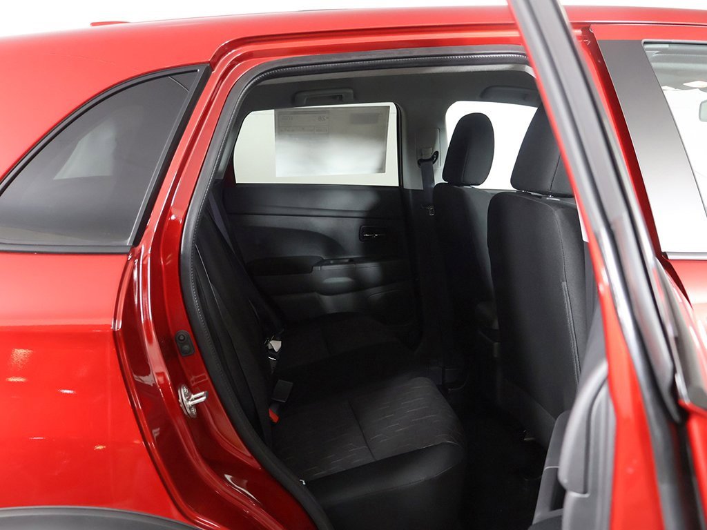 New 2026 Mitsubishi Outlander Sport ES image 27