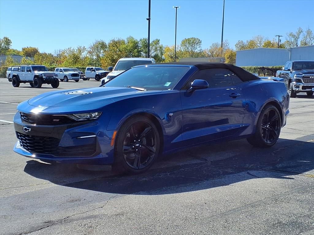 Used 2019 Chevrolet Camaro SS image 3