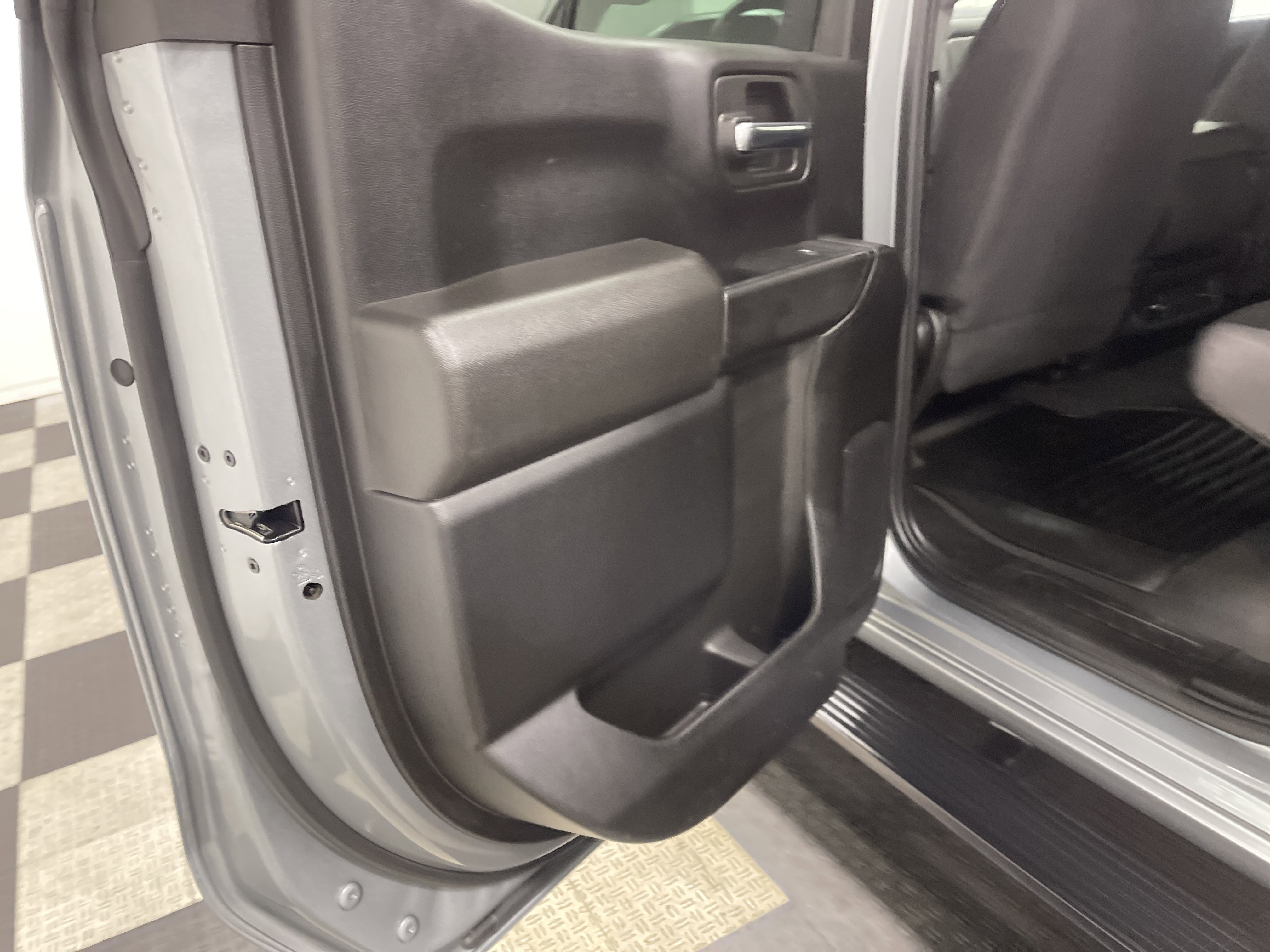 Used 2024 GMC Sierra 1500 Pro w/ Graphite Edition image 15