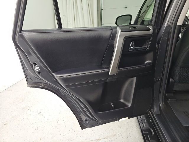 Certified 2024 Toyota 4Runner SR5 image 30