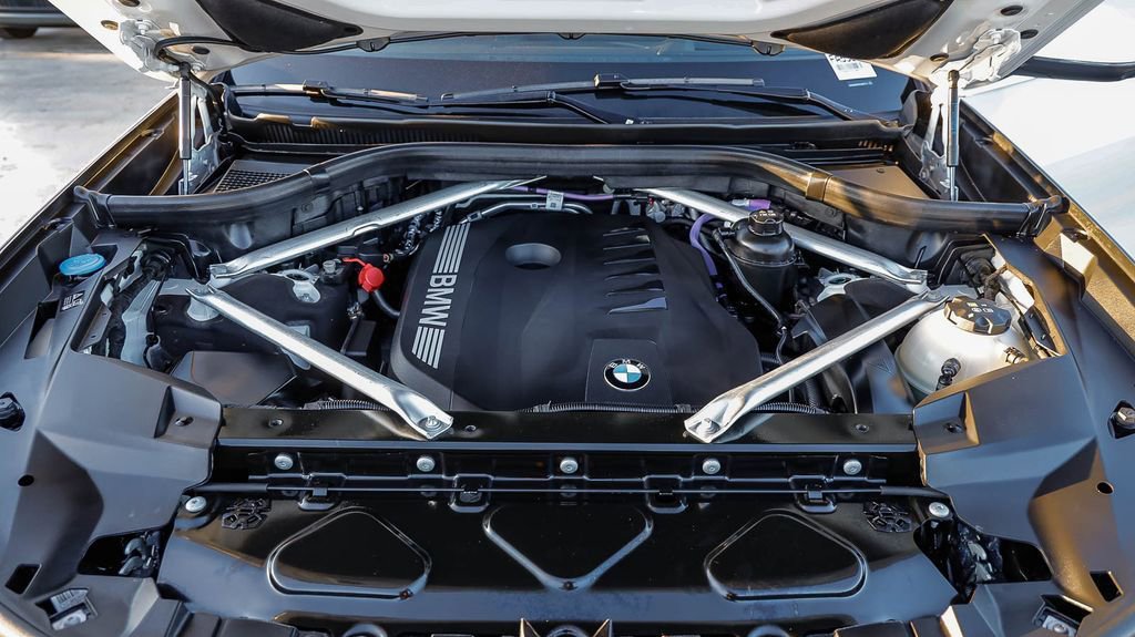 Used 2026 BMW X7 xDrive40i image 33