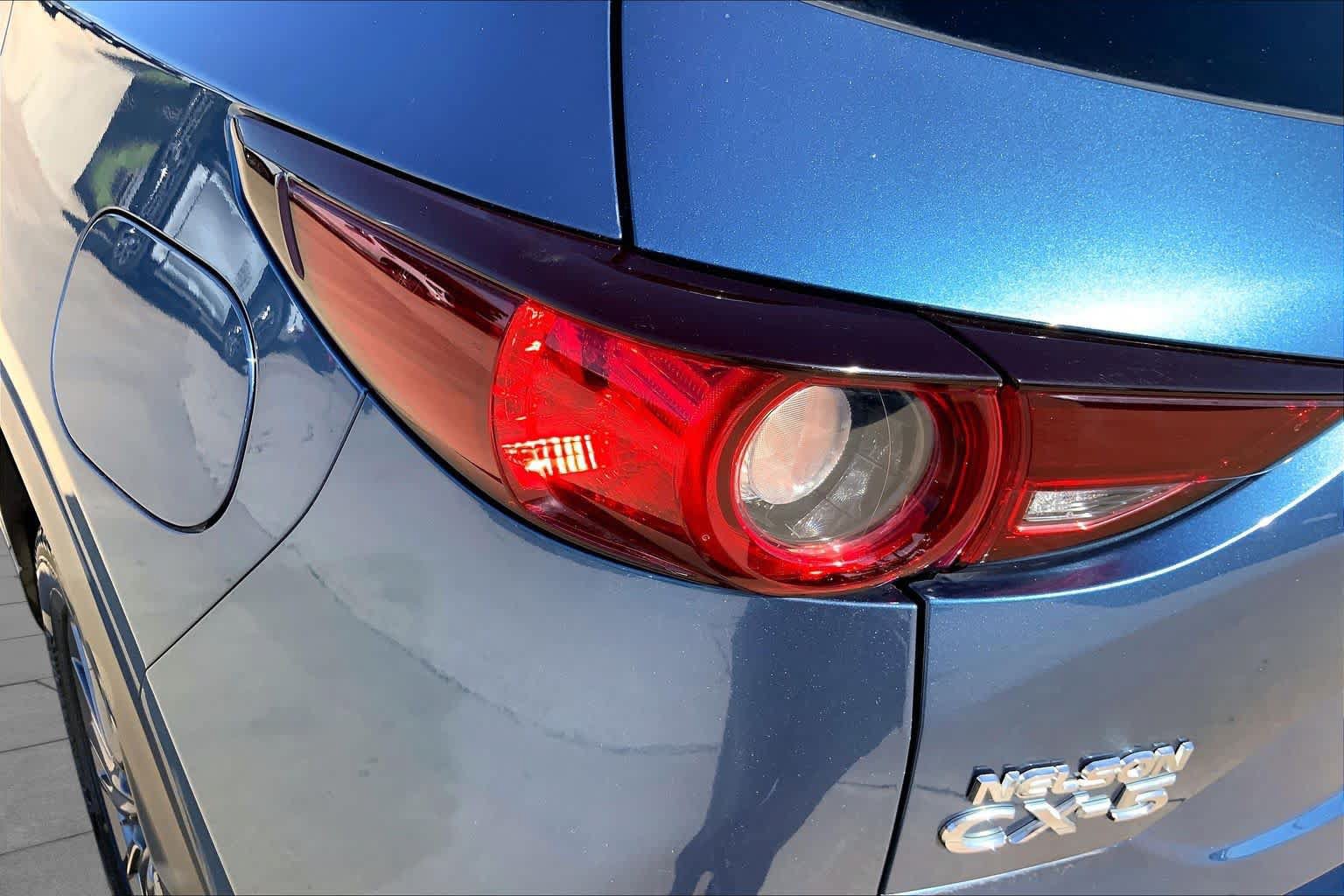 Used 2020 MAZDA CX-5 Touring FWD image 27