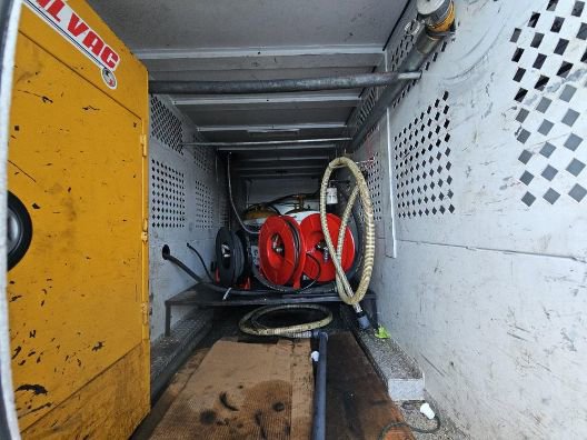 Used 2019 Freightliner Sprinter 3500 w/ Premium Package RWD image 5