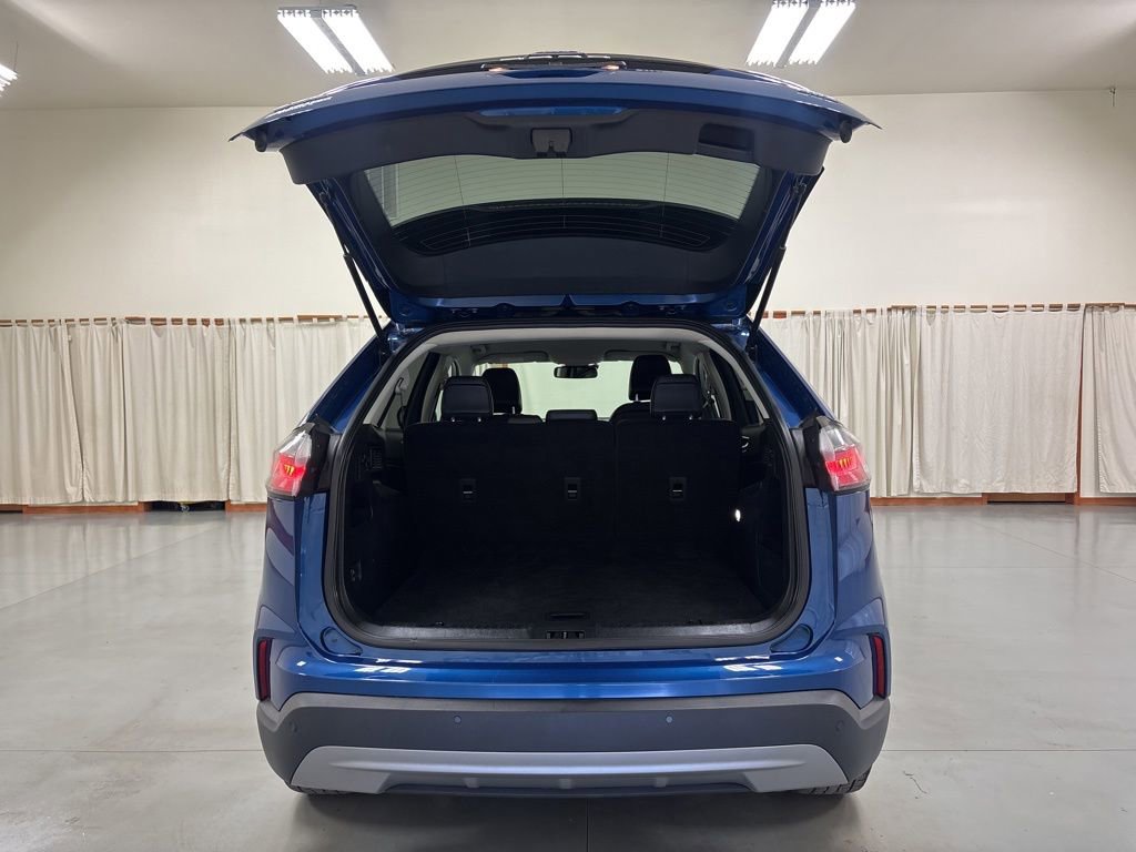 Used 2024 Ford Edge SEL AWD/4WD image 9