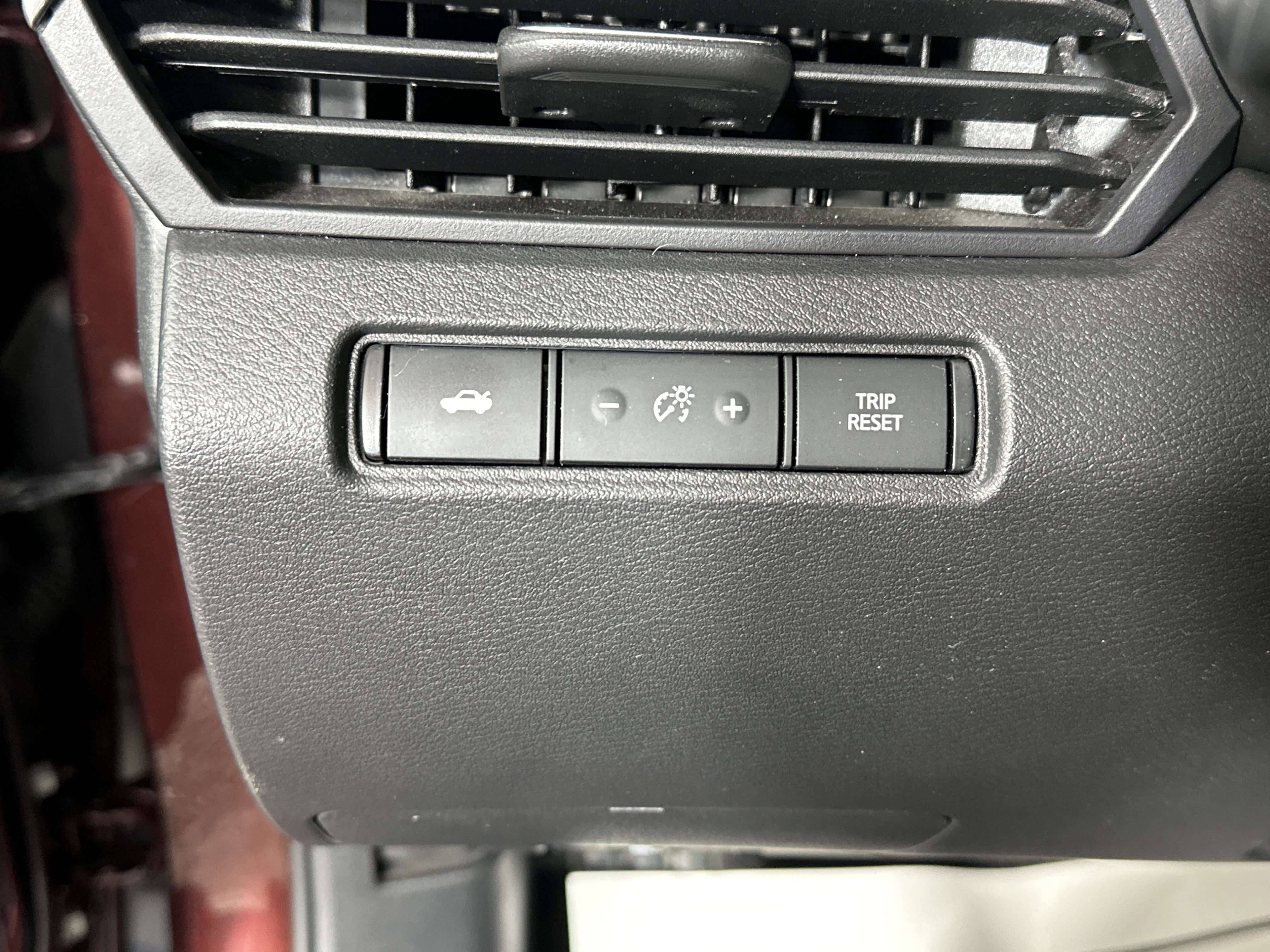 Used 2024 Nissan Altima 2.5 SV image 26