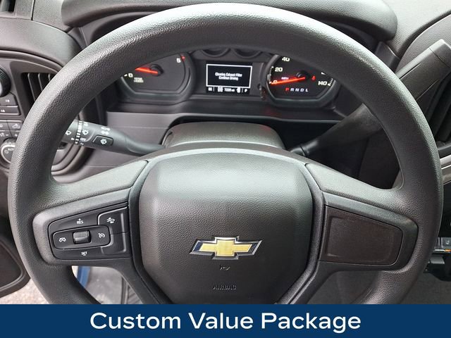Used 2025 Chevrolet Silverado 2500 Custom w/ Custom Value Package image 4