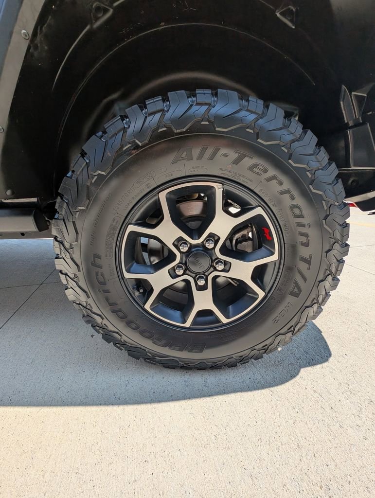 Used 2022 Jeep Wrangler Unlimited Rubicon image 45