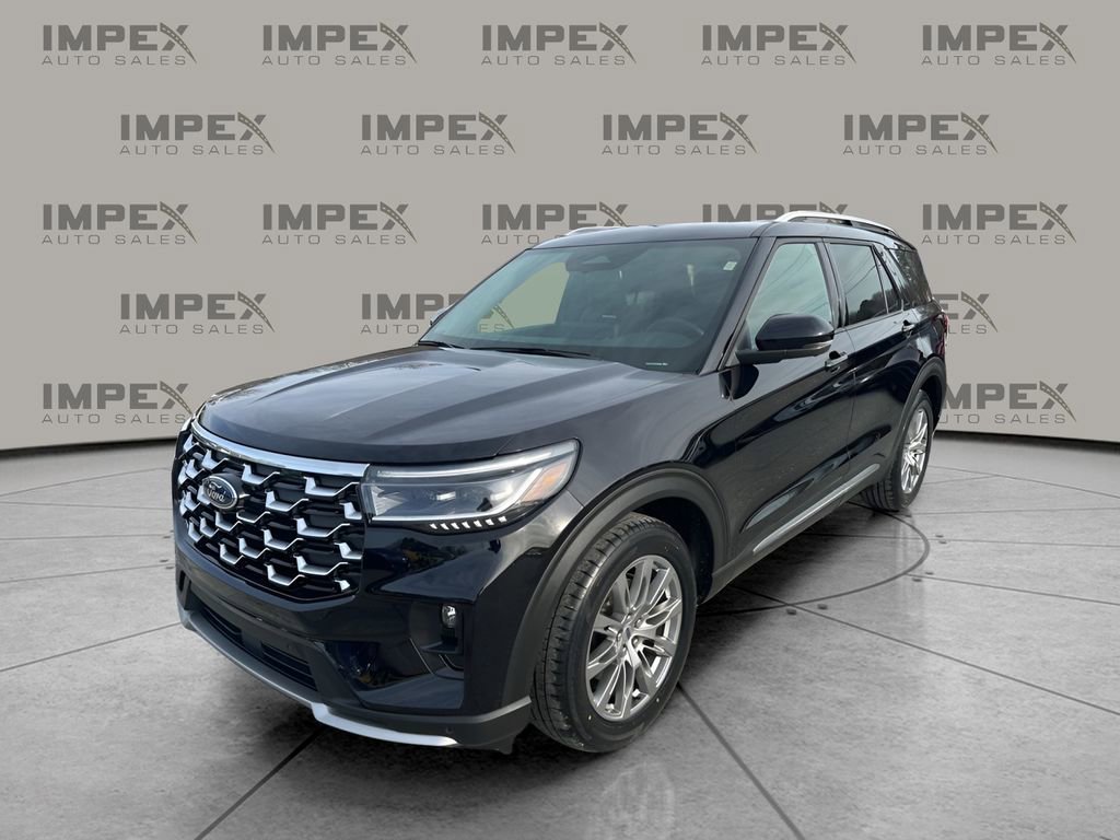 Used 2025 Ford Explorer Platinum image 1