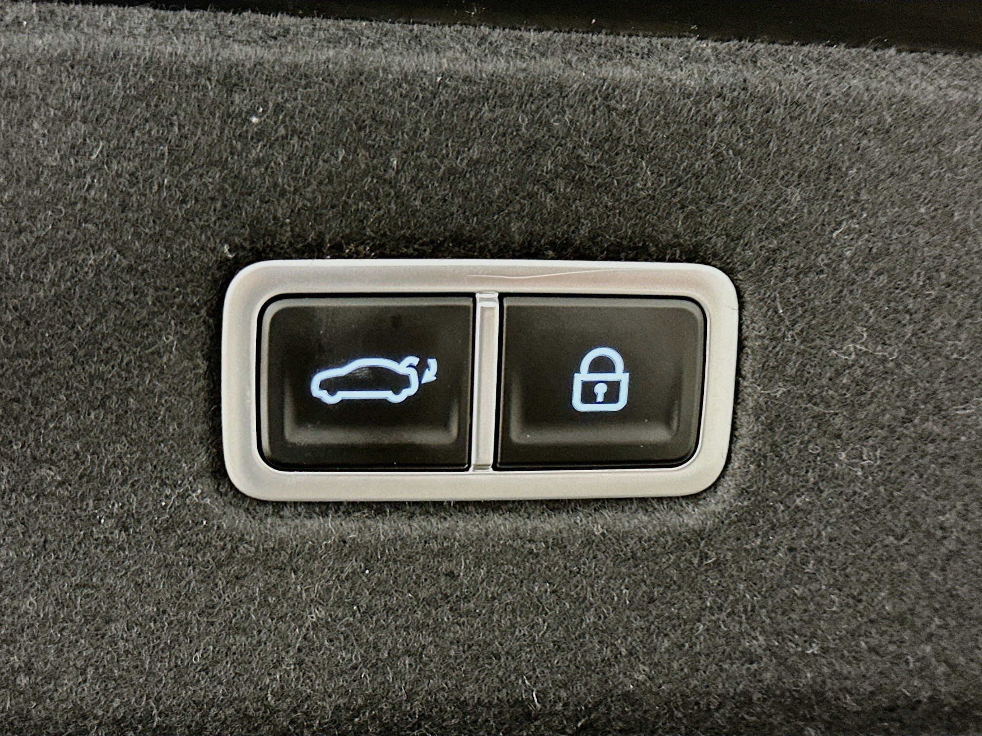 Used 2024 Hyundai Ioniq 6 SEL AWD/4WD image 31