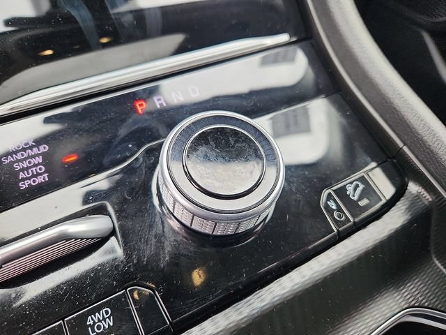 Used 2023 Jeep Grand Cherokee 4WD 4xe w/ Luxury Tech Group II image 15