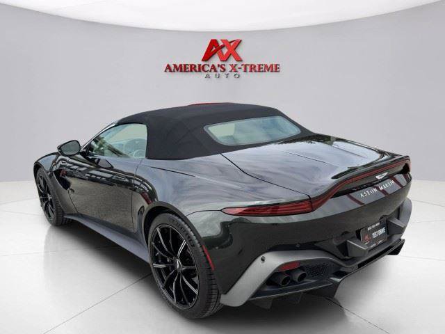 Used 2022 Aston Martin V8 Vantage Roadster RWD image 4