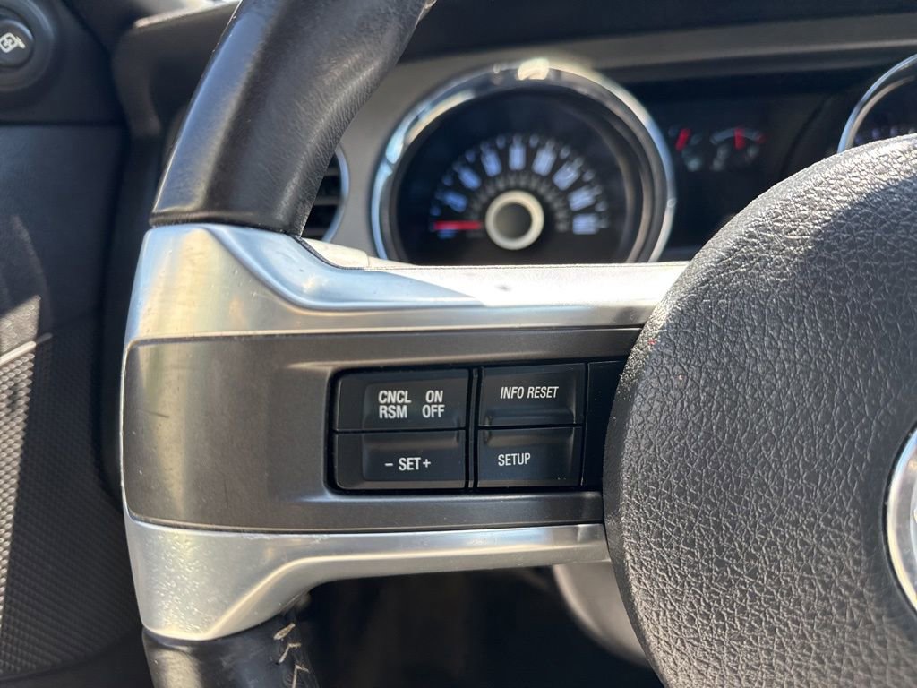 Used 2014 Ford Mustang GT RWD image 14