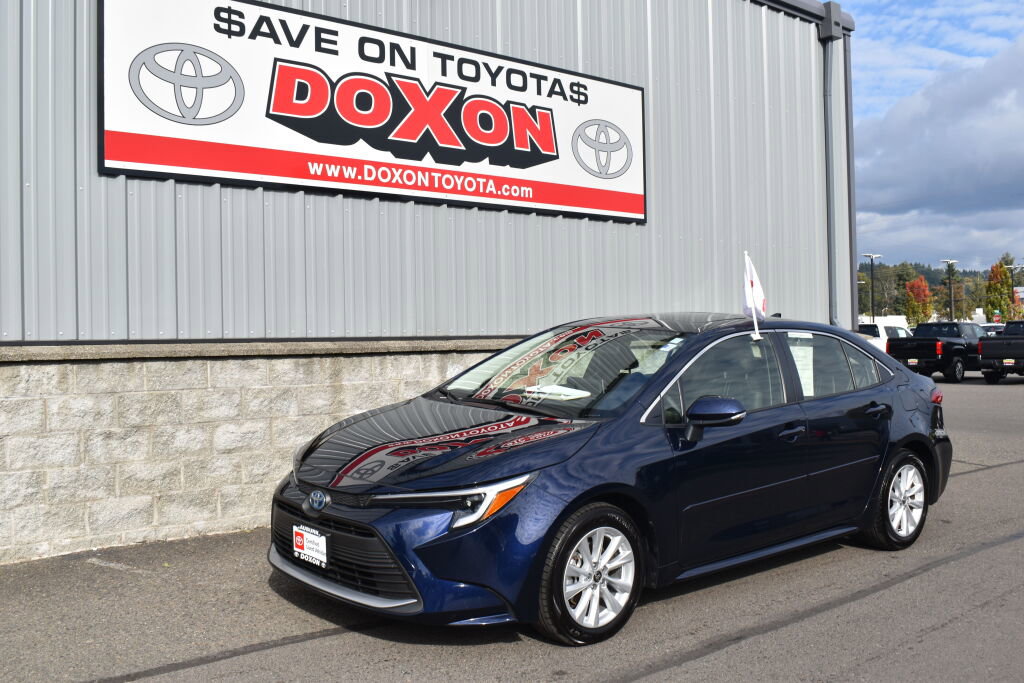 Certified 2025 Toyota Corolla XLE