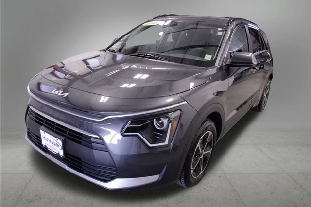 Used 2023 Kia Niro EX image 1