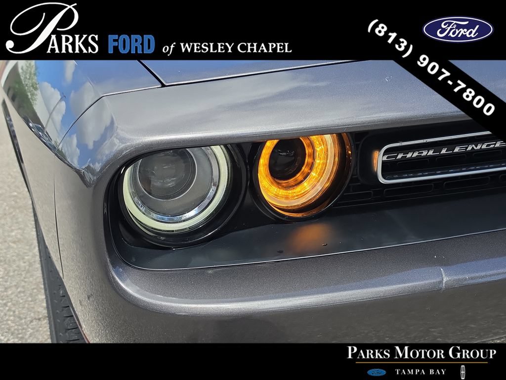 Used 2023 Dodge Challenger SXT RWD image 6