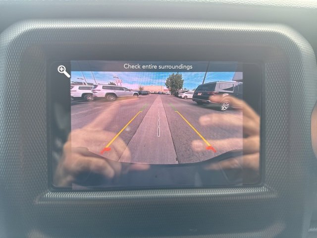 Certified 2022 Jeep Gladiator Sport image 17