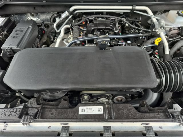 Used 2026 GMC Canyon AT4 w/ Technology Plus Package AWD/4WD image 33