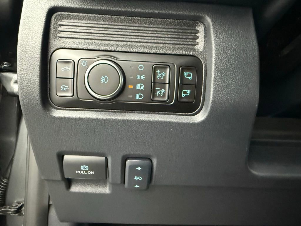 New 2026 Ford F250 Lariat w/ Chrome Package image 6